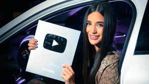 Sayguz: La Streamer Colombiana que Conquista el mundo del Streaming y